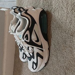 Air Max 200